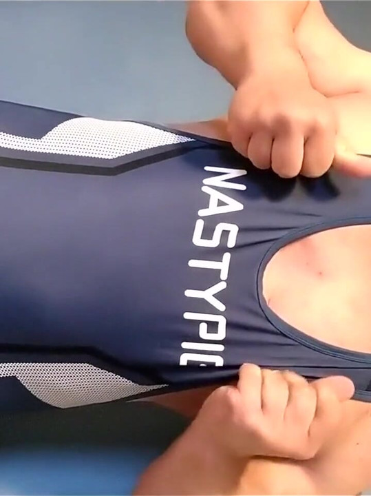 Nipple Feels so Good...