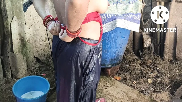 Anita hot bathing outside style