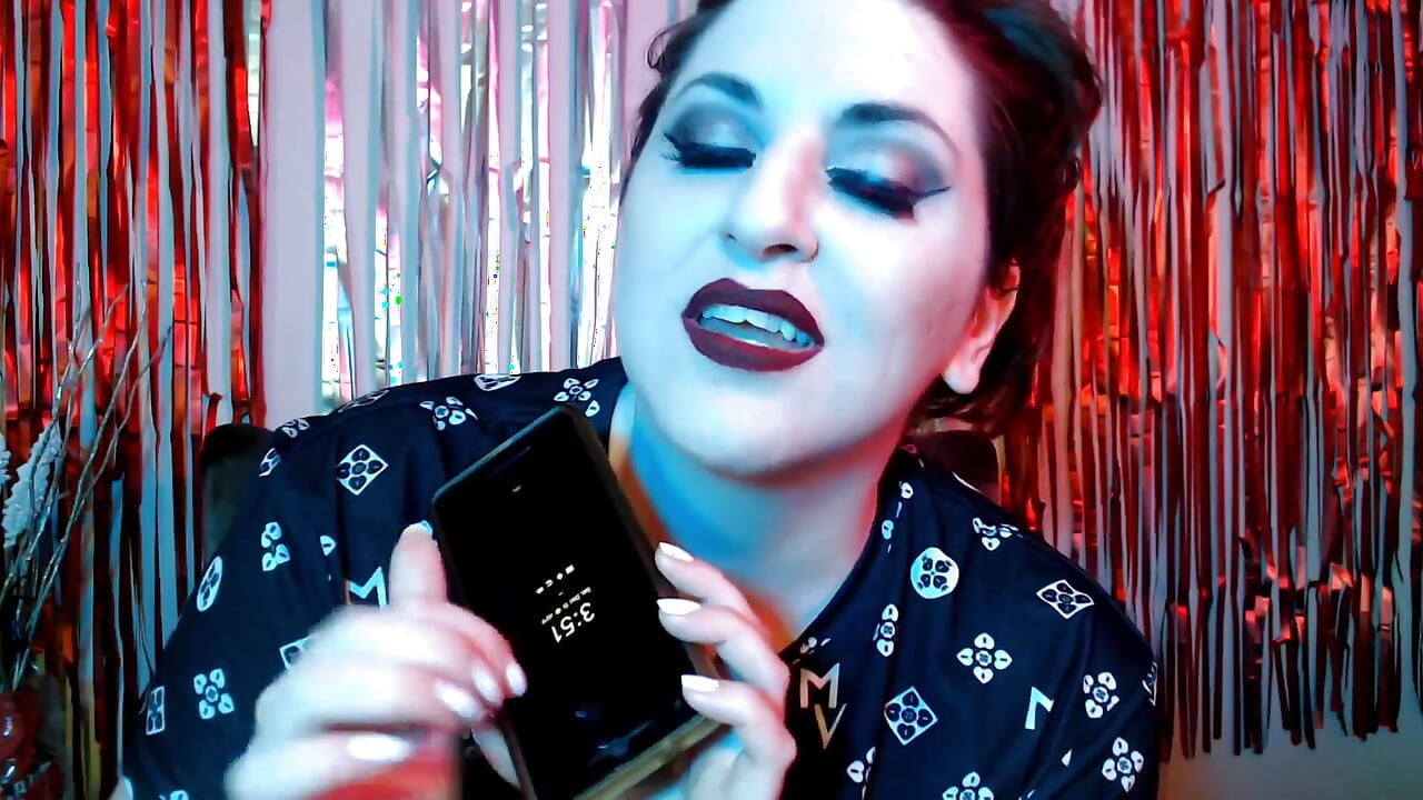 Déesse gourmande, findom, asmr