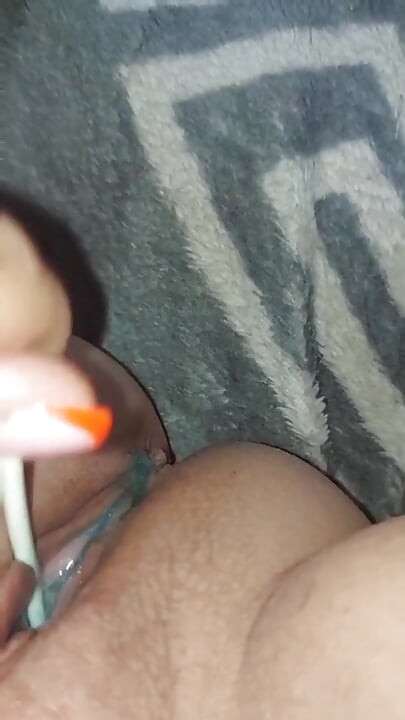 Orgasme pepek awek Maja