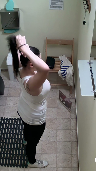 Czech Solarium 319: Czech Amateur Enjoys a Playful Scene