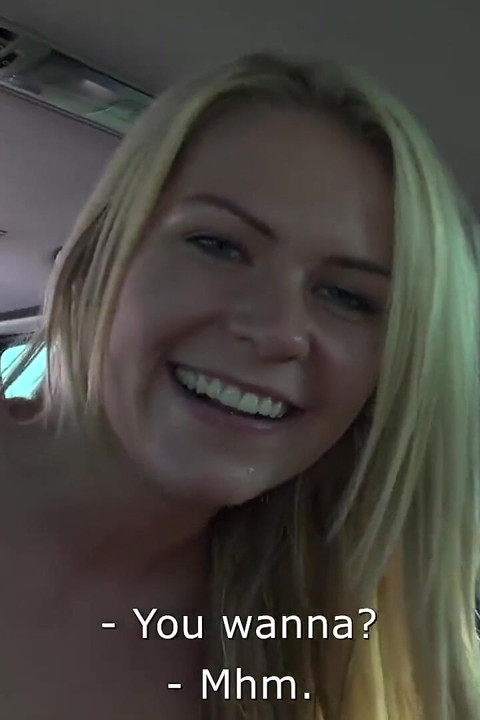 Queen of cock riding had her modest performance in the van