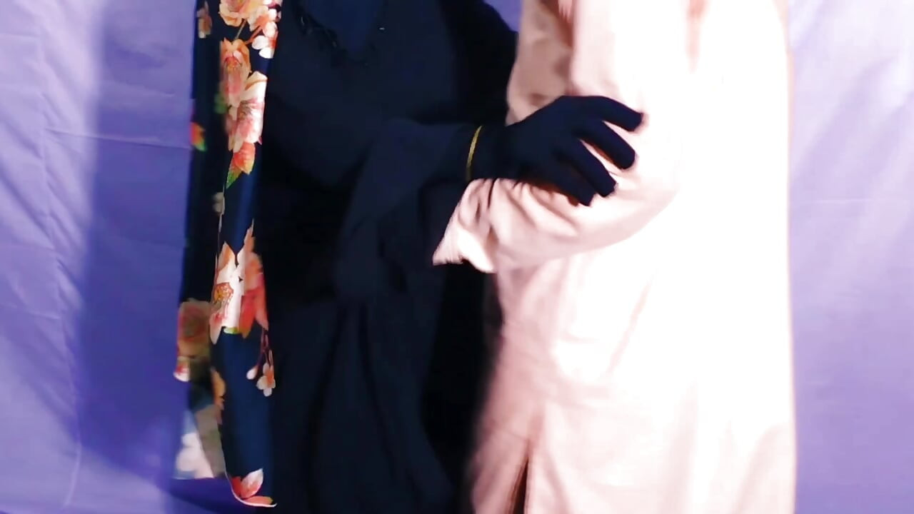 Beautiful Bengali woman in burqa having fun with her lover