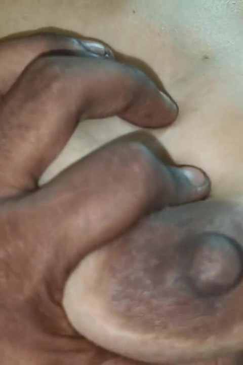 Ordenha e sexo de quatro com Anu
