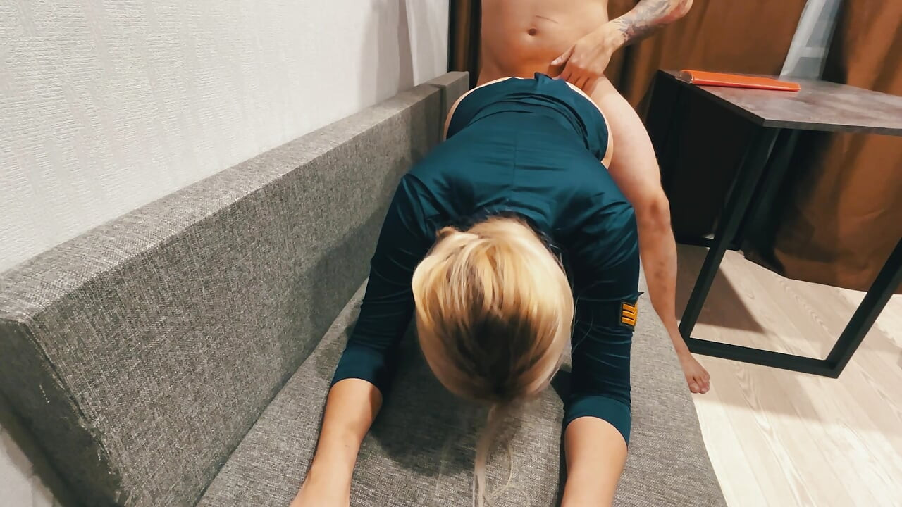 The police do not move. Com did not come, cop