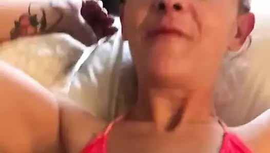 When I First Met This, Gave an Extra to Bust in Her.