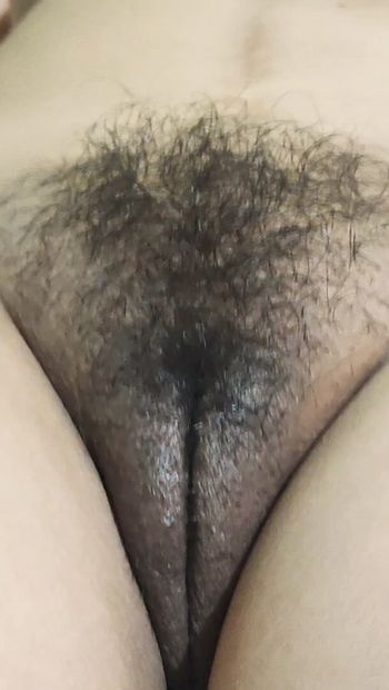 SHOWING MY EBONY PUSSY