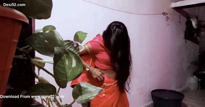 DESI BHABHI IN SAARI FUCKED BY DEVAR