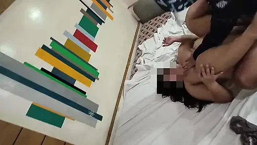 Sloppy seconds Threesome, Double creampie