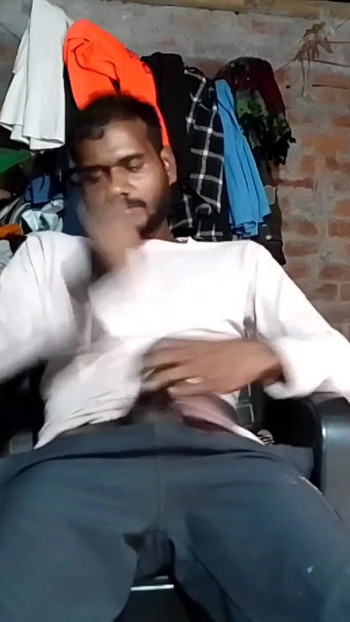 Iconic moment from "Indian sexy video hot boy dasi hindi audio full video"
