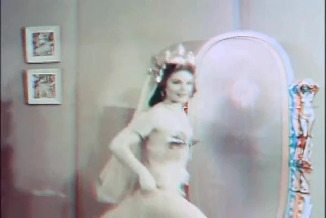 Vintage burlesque in 3D!
