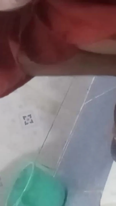 Stunning moment from "Priyanka Chopra sex videos mms leaked"