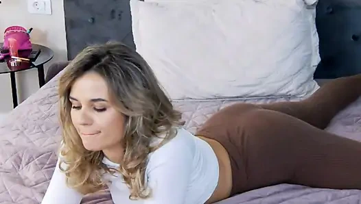 HelenWaldorf Brings Class Curves And Conversation