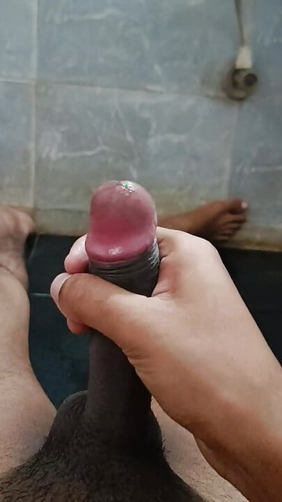 Masterbating when no one is home 2