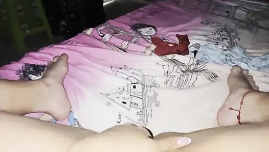 Colombian Single Mother Masturbating Until She Has a Great Orgasm