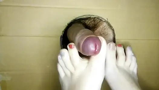 Gloryhole & footjob