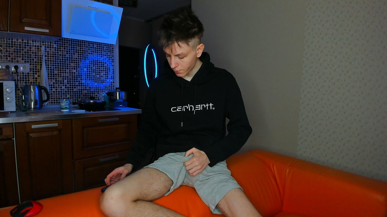 Messy Hair Morning Wood Shy Twink Drains Overnight