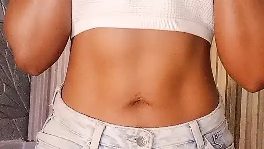 Trinke mir und ich flüstern dein tiefstes verlangen