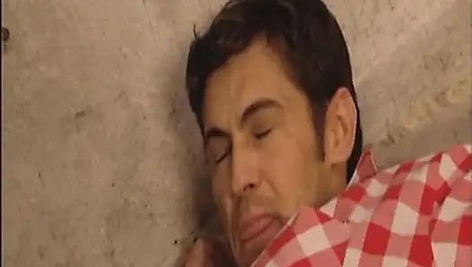 Genç Kızlar Vahşi Sert Sikiş Seansları