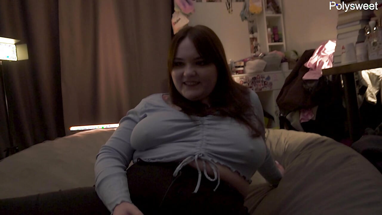 Joi Cei, worship the mistress's feet and her strap-on