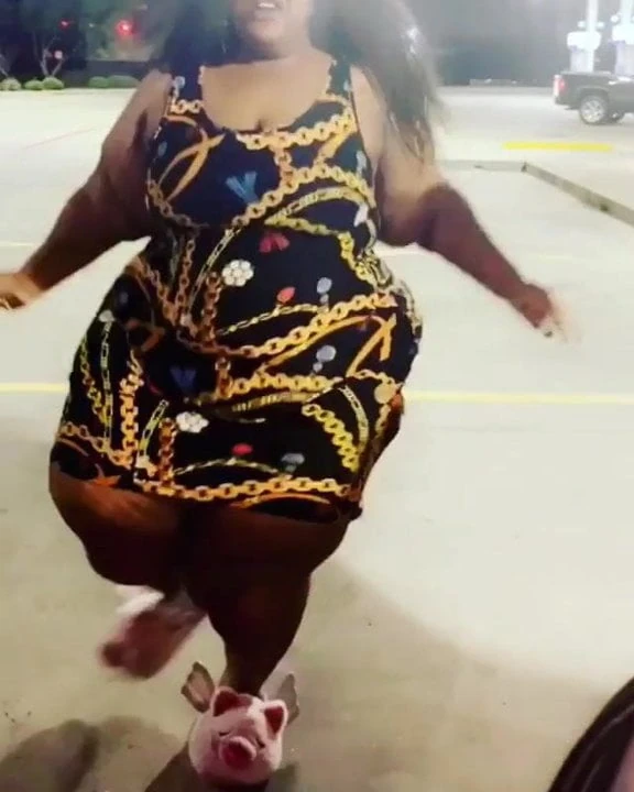 Ssbbw Dancing