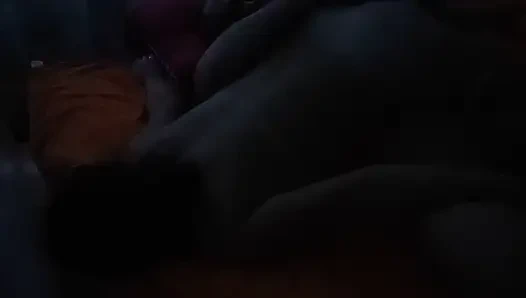 Rekaman video masturbasi bareksual seksi