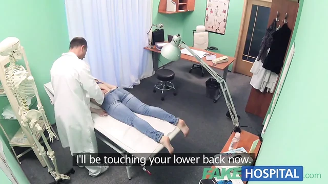 FakeHospital миниатюрная крошка принимает двойной камшот в больнице