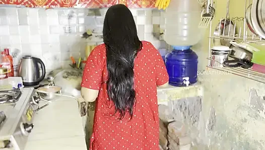 Hot Kitchen Encounter With My Sexy Mami Turned Into Passionate Sex