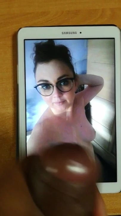 tribute Hello
