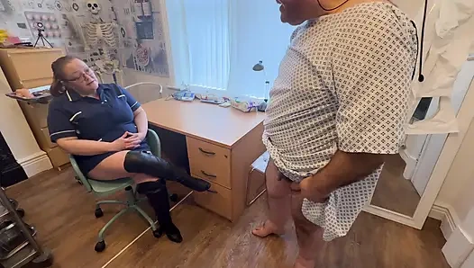 Bagian 1: mr hughes pergi menemui cockologist matron satana untuk membantu penis kecilnya!