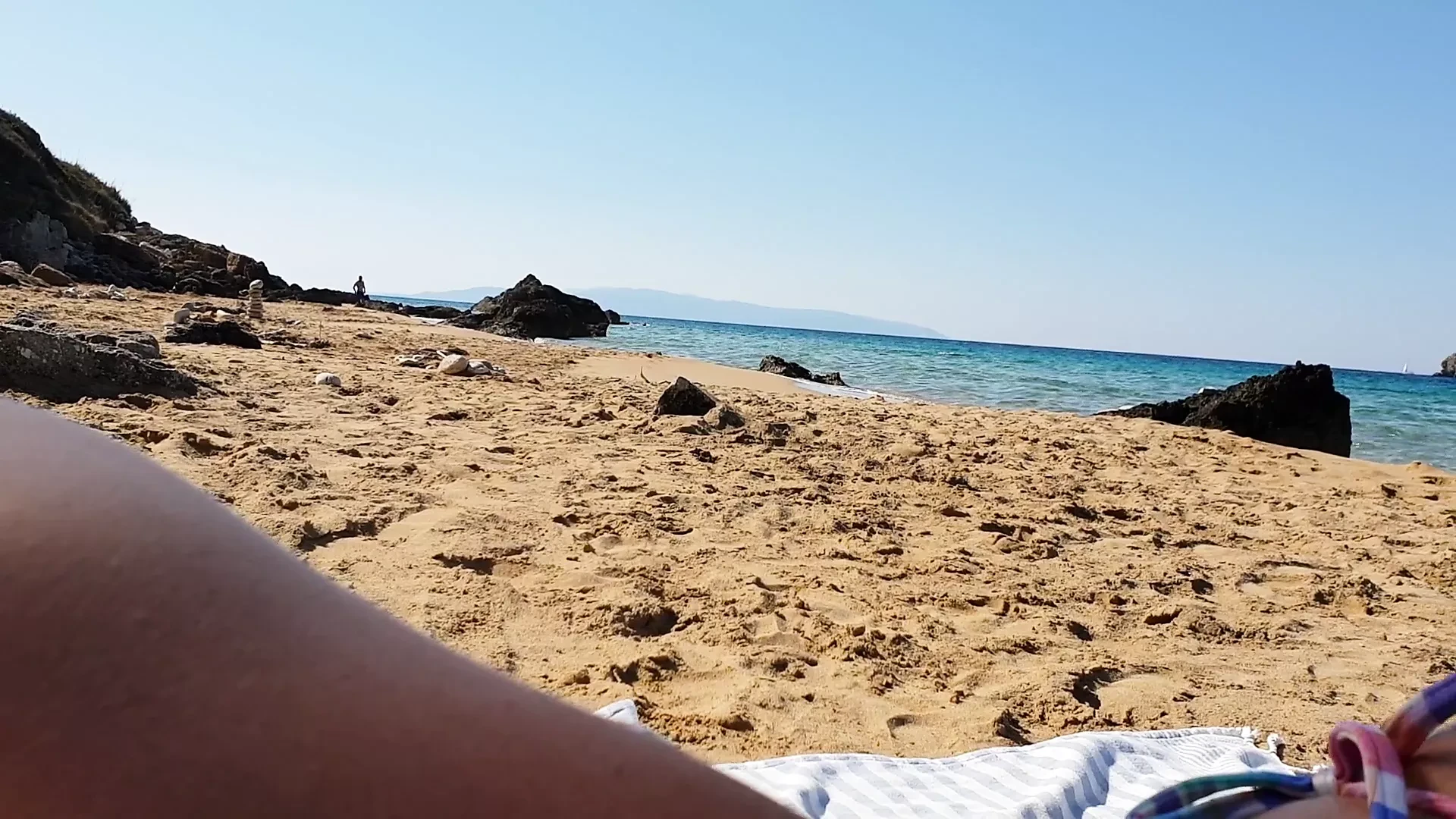 Hari di pantai!