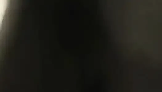 Tante seksi selingkuh sama pria lain atas ijin suami. Aku dan teman-temanku suka banget dientot habis-habisan sama besar