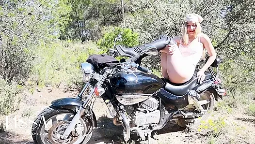 Vibrations in My Motorcycle That Make Plants Move with the E
