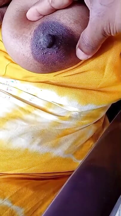 My wife pissing & big boobs