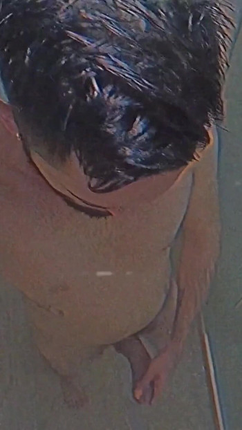 Vintage shower jerk off, now in VHS