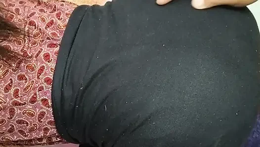 Pathauma veteko ktlai aja khatra chikiyo yr.
