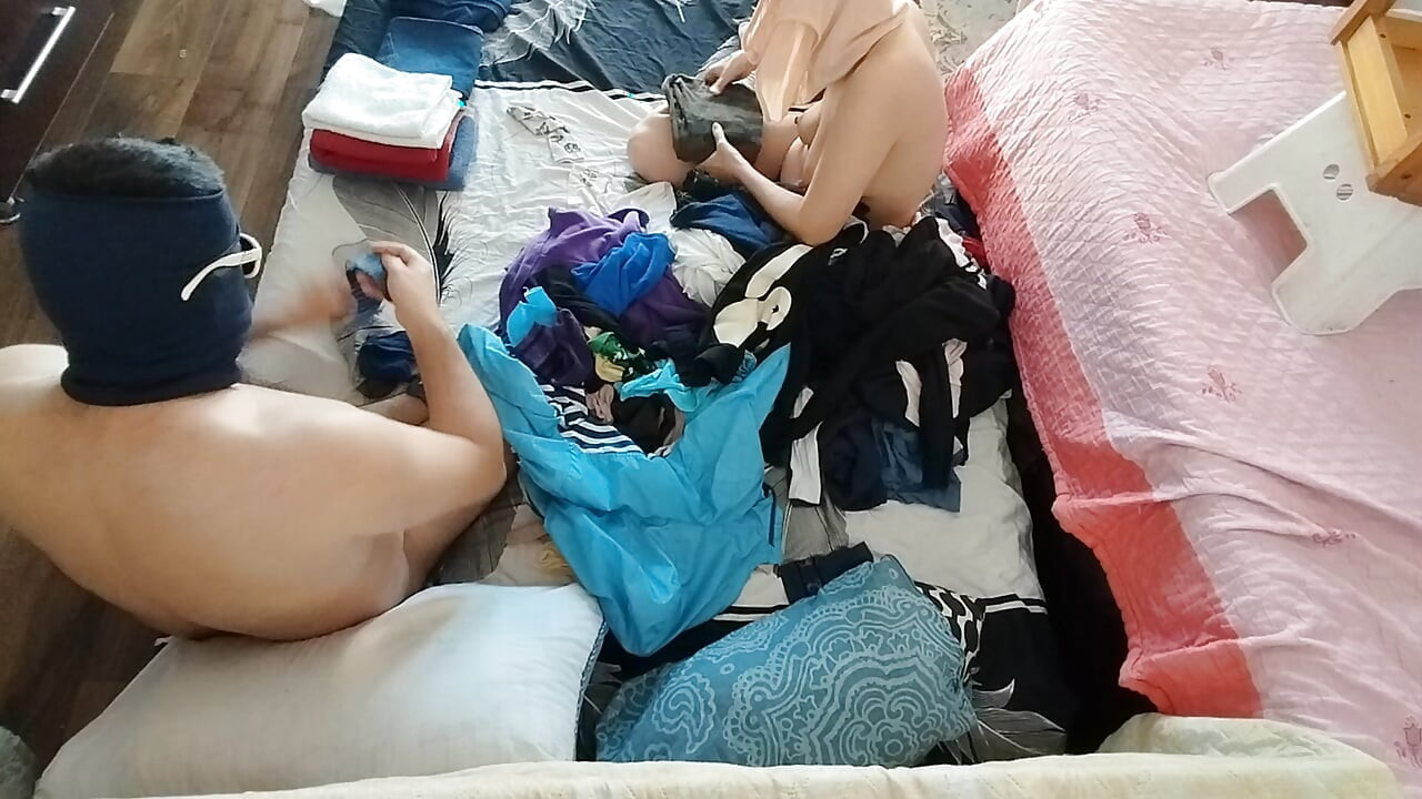 Amateur couple having fun in the bedroom. Sexy amateur wife sensually licks ice cream. Sexy wife serves breakfast in the bedroom