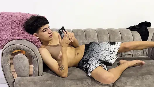 I fuck an unknown girl I met on the internet and she gets fucked hard without a condom.