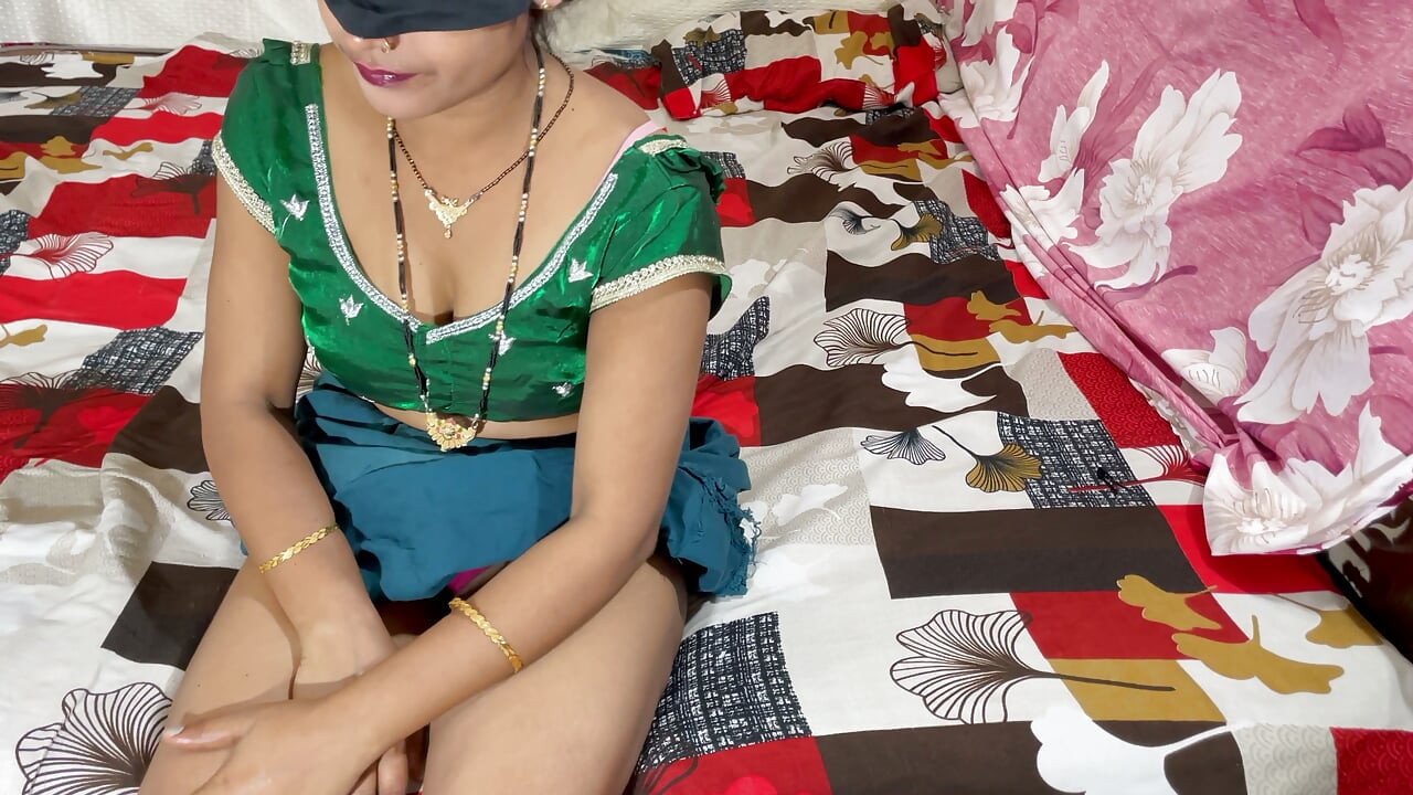 Dzisiaj w pokoju ruchanie Desi Renu