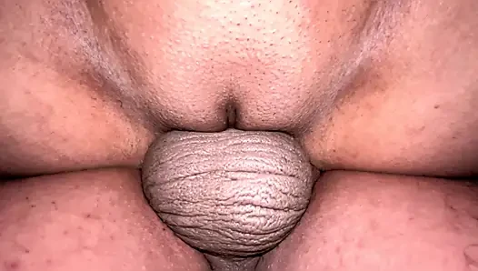 aaj raat me room me so rahi thi to mere jethji aaye or mere se pani manga or me pani dene