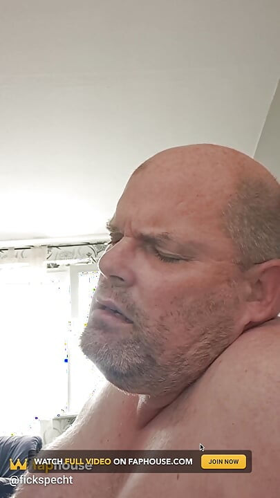 The Slut Was Addicted to a Quick Fuck