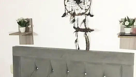 I get on top of my boyfriend and make him come inside me