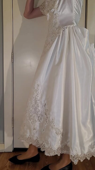 Vintage liquid satin wedding dress