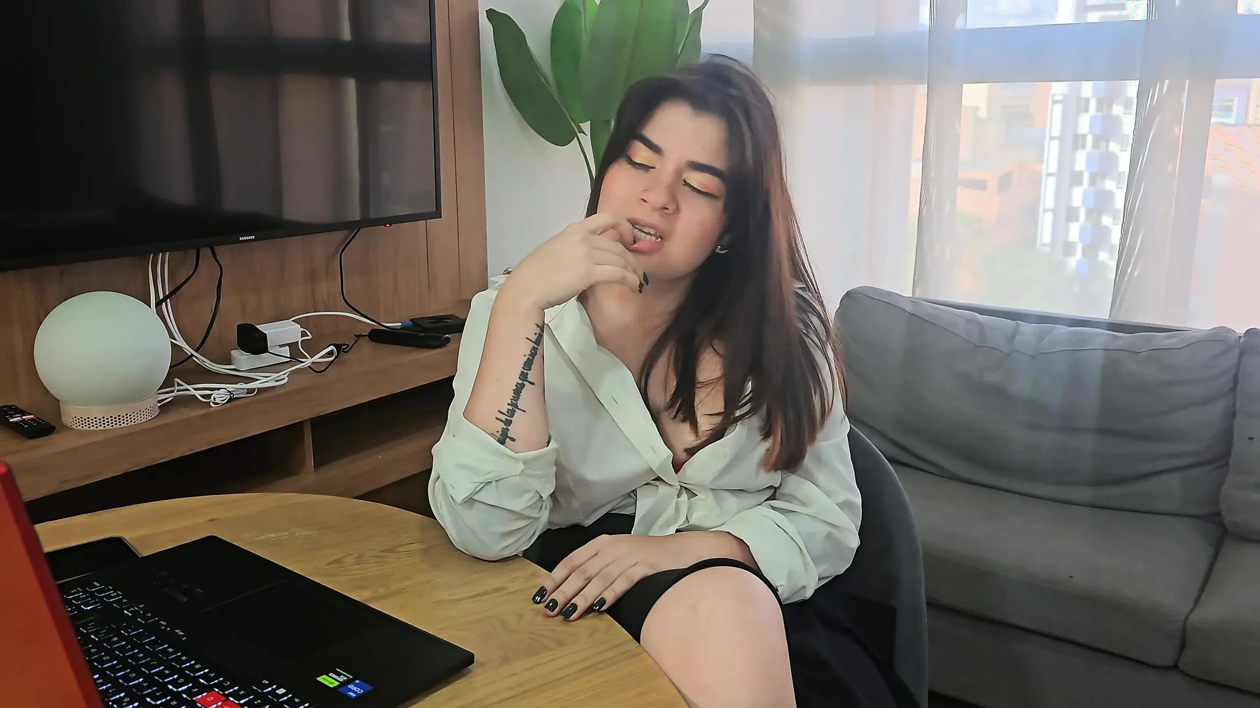 Pov,cum in mouth,tits,colombian