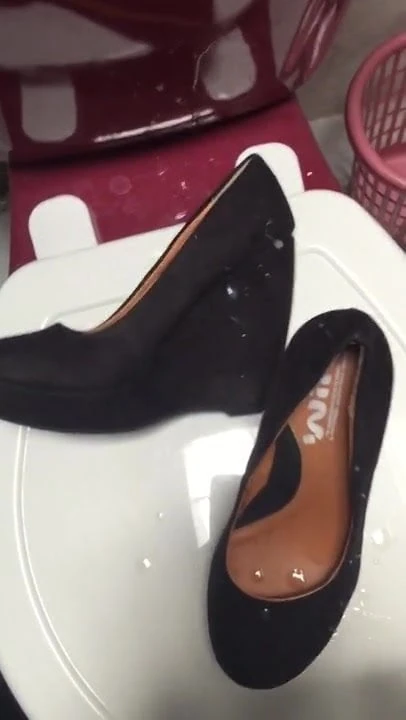 Cum in Shoes 2