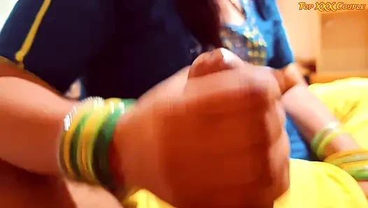 Kakak ipar india yang hot ngocok kontol tanpa mood