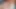 Junges mädchen mit schönen titten masturbiert ihre muschi mit einem großen dildo