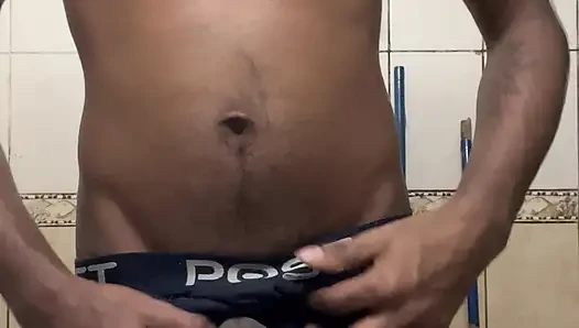 Solo fun in bathroom asian boy