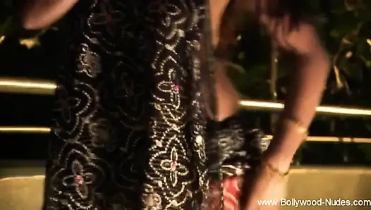 Bharat Natyam Tänzerin sinnliche quest