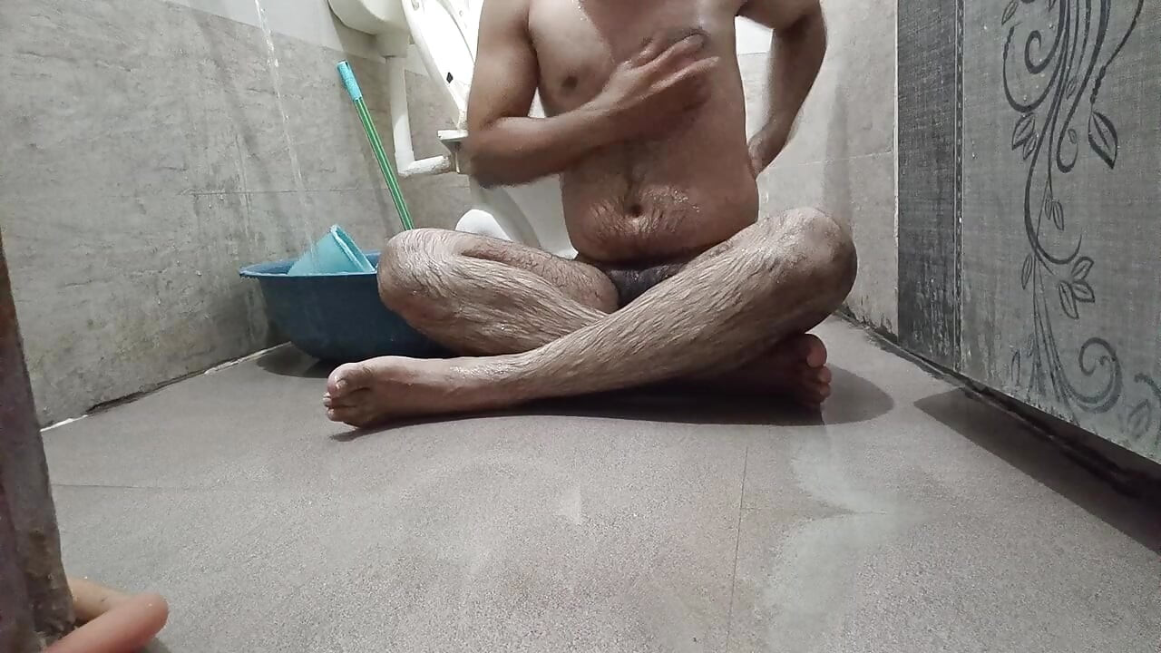 Mujhe nanga na bahut pasand hai